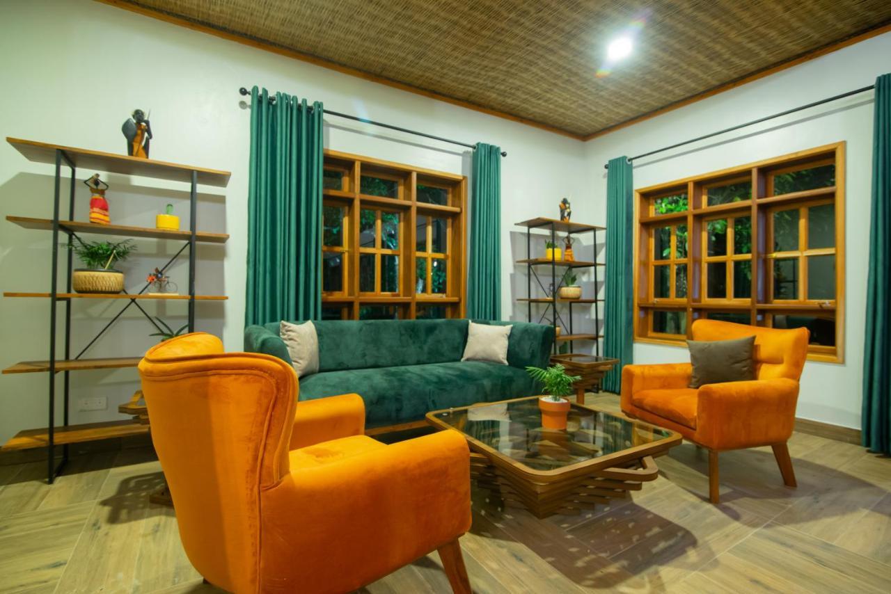 Gorilla Leisure Lodge 키소로 외부 사진