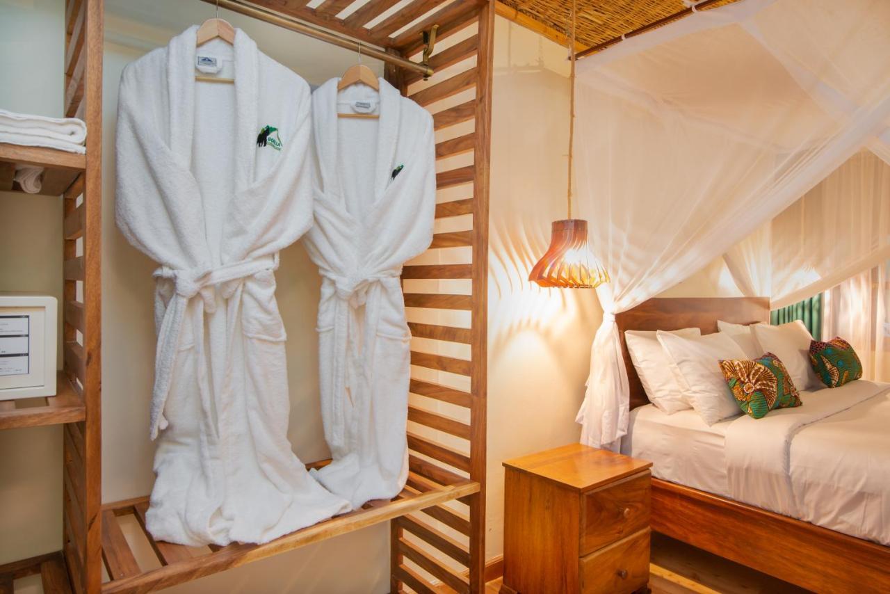 Gorilla Leisure Lodge 키소로 외부 사진